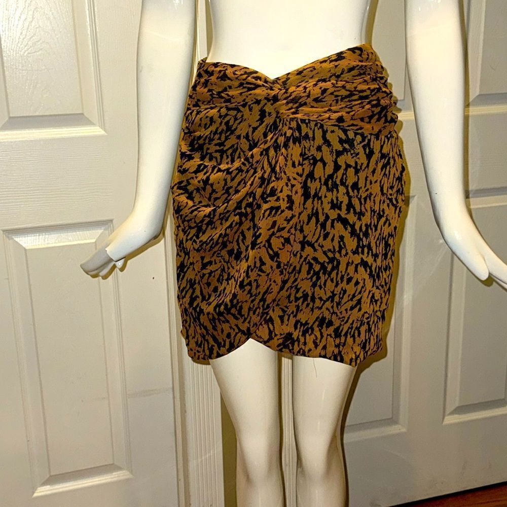 Zara animal print mini skirt - Picture 2 of 4
